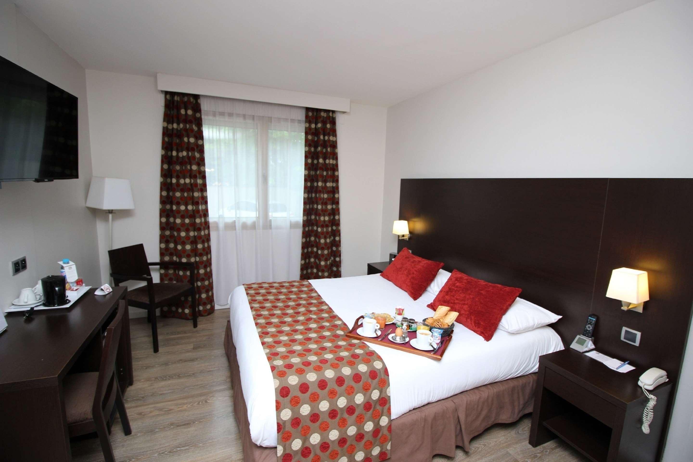 Best Western Hotel Des Barolles - Lyon Sud Бриньє Екстер'єр фото