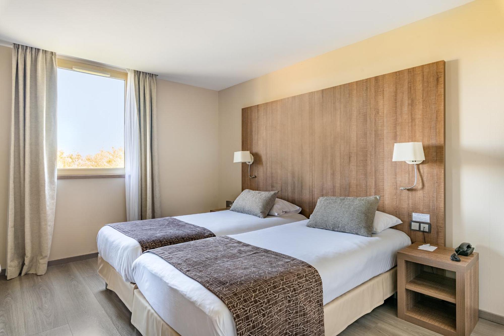 Best Western Hotel Des Barolles - Lyon Sud Бриньє Екстер'єр фото