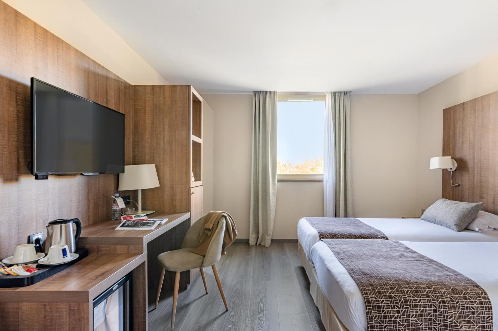 Best Western Hotel Des Barolles - Lyon Sud Бриньє Екстер'єр фото