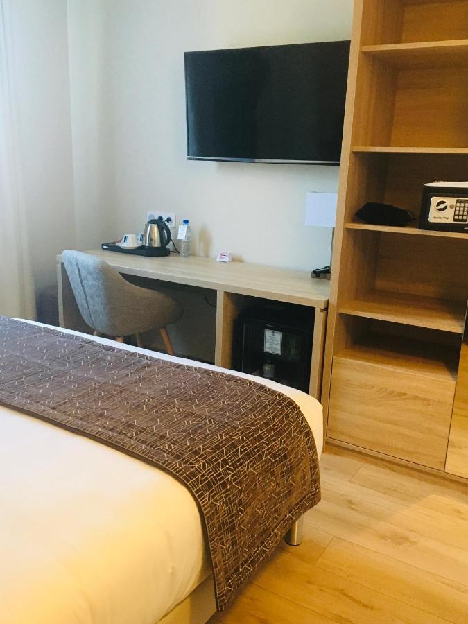 Best Western Hotel Des Barolles - Lyon Sud Бриньє Екстер'єр фото